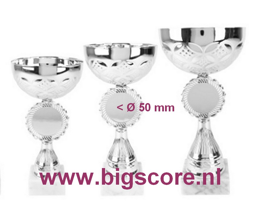 AK5930 4 t/m 6 Beker Zilver met Ø 50 mm afslag